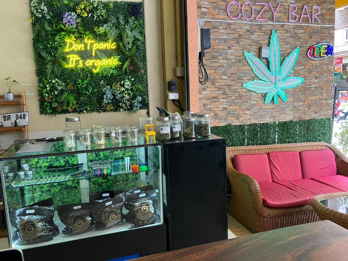 Cozy Place Patong Ngoại thất bức ảnh