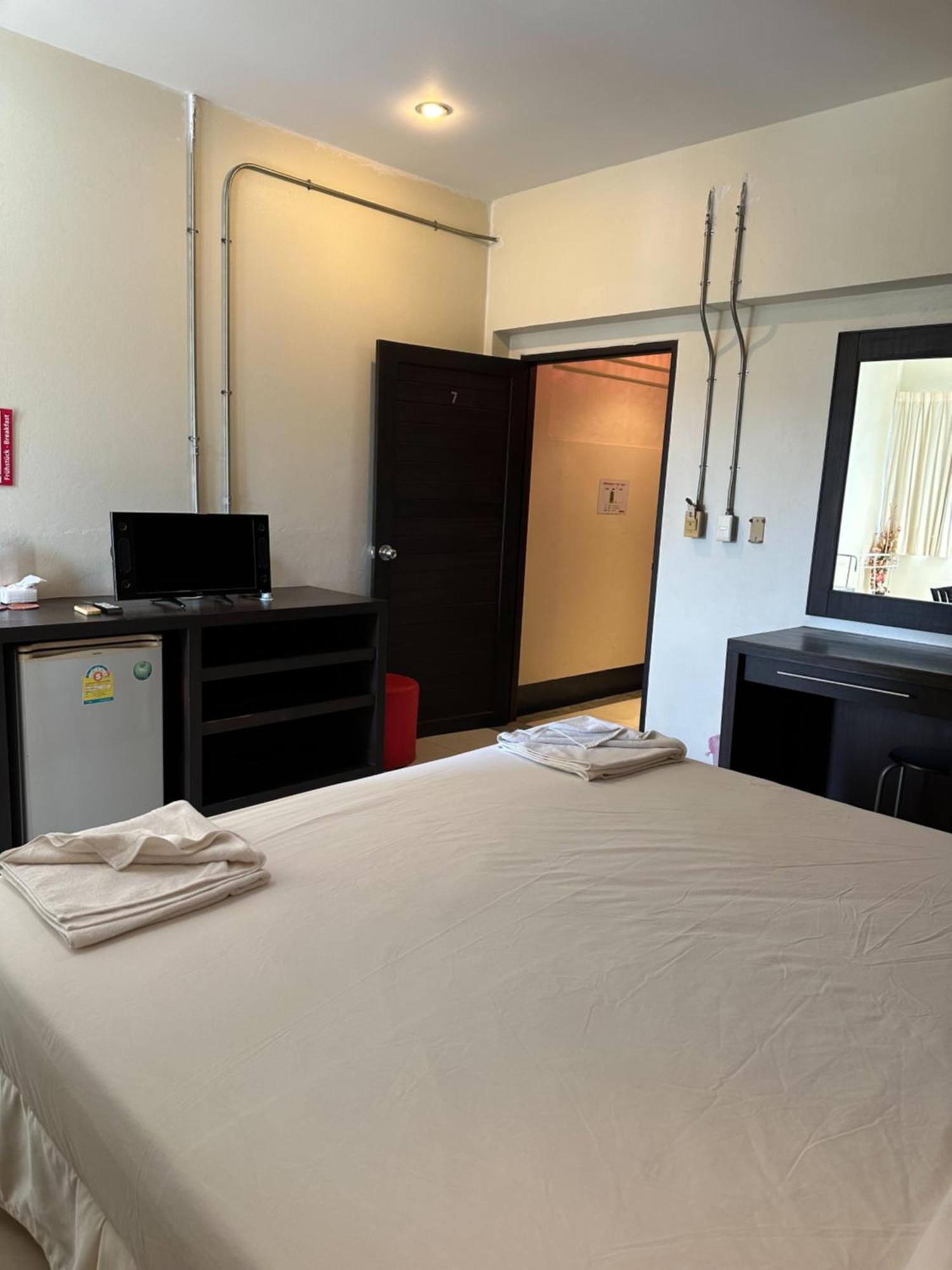 Cozy Place Patong Ngoại thất bức ảnh